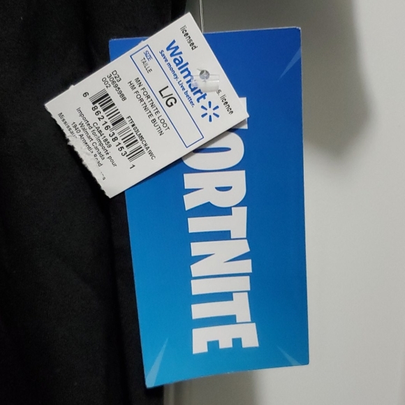 Fortnite Jackpot Loot Llama tshirt - Picture 5 of 6